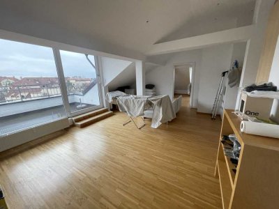 2 Zimmer Dachgeschoss-Whg. mit Dachterrasse süd, ruhig, möbliert, Querstr. der Nymphenburgerstr.