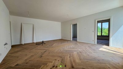 Aussichtslage Top 1: Ideal für Familien - komfortable 4 Zimmer Eigentumswohnung mit ca. 52m² Terrasse