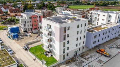 Tolle Dachterrasse in West-Ausrichtung. Ensuite Bad, Gäste WC, Abstellraum.