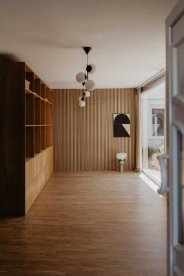 Einzigartiges, geräumiges und gepflegtes 7-Zimmer-Einfamilienhaus mit geh. Innenausstattung und EBK