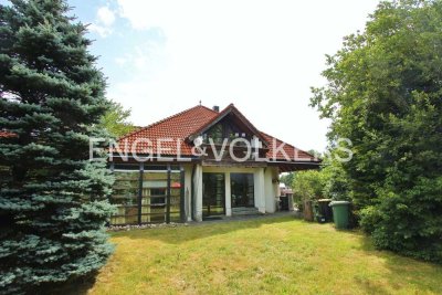 Gewerbetreibende aufgepasst: Wohnhaus mit separatem Grundstück in Unterkirnach!