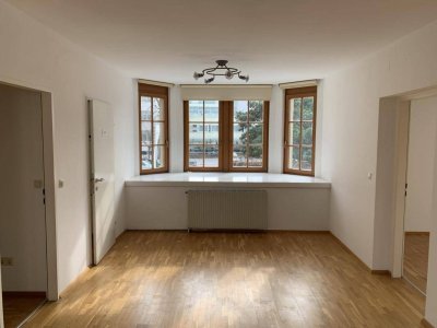 3-Zimmer-Wohnung im Zentrum von Baden - 
Blick auf die Schwechat!
