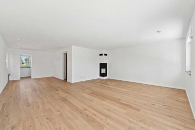 Neubau-Doppelhaushälfte mit Bergblick