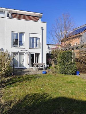 Modernes 5,5-Zi. Endreihenhaus mit Garten und Dachterrasse in BS Stöckheim