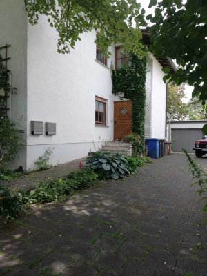 Gepflegte Wohnung mit Balkon