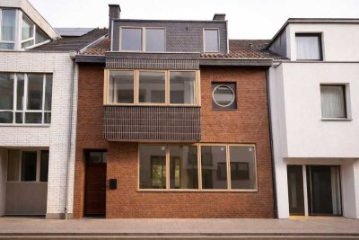 Haus-im-Haus-Konzept mit eigenem Garten mitten in Kaiserswerth
