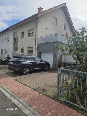Dachwohnung