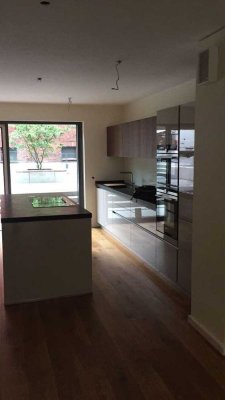 Stilvolles Wohnen am Puls von Münsters Kreativkai – moderne Maisonette mit Terrasse