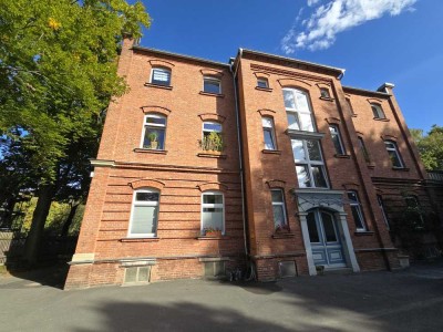 exklusive Wohnung - ehemalige Fabrikantenvilla