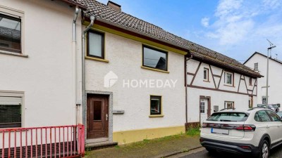 Charmantes Mittelhaus mit Potential in Bad Camberg-Dombach