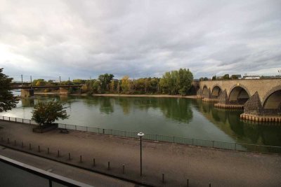 Gemütliche, rollstuhlgerechte Erdgeschosswohnung mit Moselblick in zentraler Stadtlage mit Balkon!