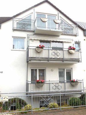 VON PRIVAT:RUHIGE BESTLAGE-HOCHWERTIGE MAISONETTEWOHNUNG-3 ZKDB-2 BALKONE in AHRWEILER-MAX. 2 PERSON