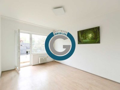 HELLE WOHNUNG MIT LOGGIA & BLICK INS GRÜNE - GUTER SCHNITT -  BEZUGSFREI AB 07/2026