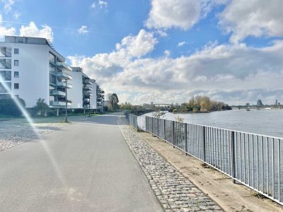 ca.50m vom Rheinufer entfernt / 3-Zimmer- Dachgeschosswohnung