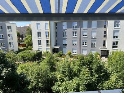 Hochwertige 3-Zimmer-Wohnung mit Balkon im 4. Obergeschoss, Kamin und Tiefgarage – barrierefrei