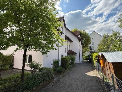 Helle Dachgeschosswohnung in Citylage