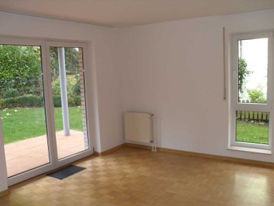 Moderne 3-Zimmer-EG-Wohnung mit Terrasse, EBK und Garage in zentraler Lage in Lübbecke