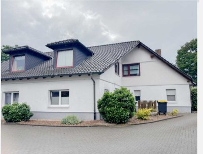 Helle und gemütliche Dachgeschosswohnung in Bielefeld Senne.  625 € - 62,5qm