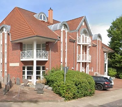 Charmante Dachgeschosswohnung mit 2 ZKB in Bad Zwischenahn