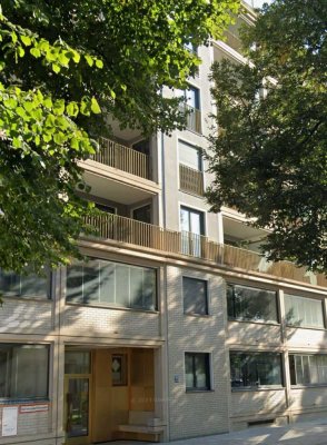 Bogenhausen - luxuriöse 4 Zimmer Wohnung - Teilmöbliert