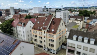 Seltene Gelegenheit in Ulm: Zwei vermietete Einheiten mit 4 TG-Stellplätzen im Herzen der Stadt!
