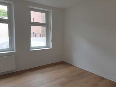 2 Raum, KDB ca. 70m² + Garten zur Alleinbenutzung