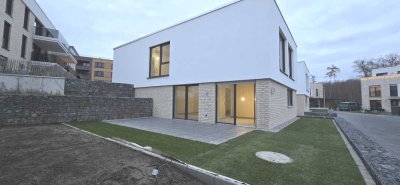 Mehr Freiraum gesucht? Attraktive 3-Zi-Gartenwhg. m. gr. Terrasse!