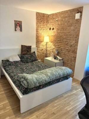 Großes 1-Zimmer-Apartment mit Terrasse und TG Stellplatz