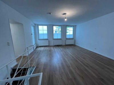 Maisonette  3 Raum -Wohnung Altstadtring - Nähe Rattenfängerhalle