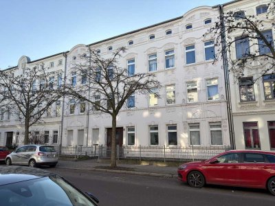 Große 3 Zimmer-Eigentumswohnung im 1.OG zu verkaufen