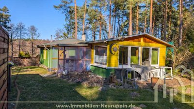 Wochenendhaus am Seeufer – mit freiem Blick aufs Wasser