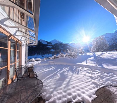 Großzügiges Anwesen in Panoramalage - vielseitig mit 1. Wohnsitz Nutzbar!