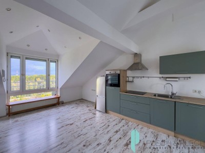 Provisionsfrei für den Mieter - 1 Zimmerwohnung / 2. Stock ohne Lift / Martinstraße