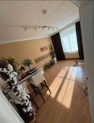 Vergebe meine 3 Zimmer gemeindewohnung