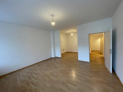 FAMILIENHIT - 3 Zimmer um € 1.023,00 inkl. ALLEM, ausser Strom