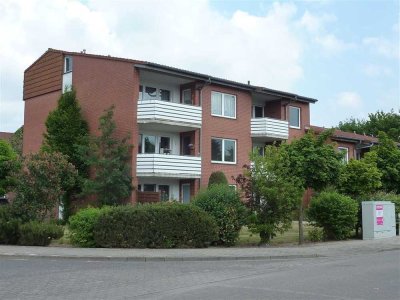 Schöne 3 ZKB Wohnung im 1.OG mit Balkon