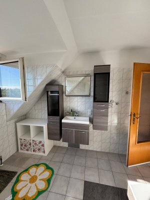 Schöne wohlfühl Wohnung zu vermieten (derzeit noch möbliert)