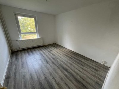 Moderne 2,5-Zimmer-Wohnung mit Balkon
