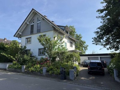 Mehrfamilienhaus mit 3 Wohnungen in Nesselried mit Panoramablick