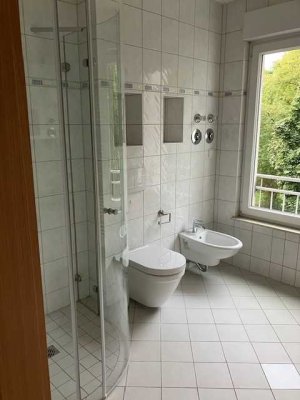 Gepflegte 2-Zimmer Wohnung im 2. OG mit Balkon in Duisburg Neudorf-Süd