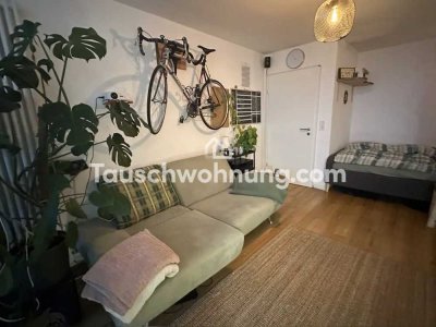 Tauschwohnung: Urbane Wohnung mit Großstadtgefühl und unfassbaren Ausblick