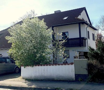 Doppelhaushälfte in bester Randlage in Waldkraiburg