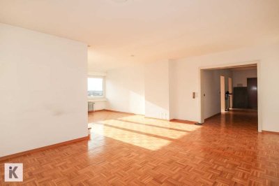 Großzügige 3,5-Zimmer-Wohnung mit Dachterrasse und Tiefgaragenstellplatz in Sandhausen!