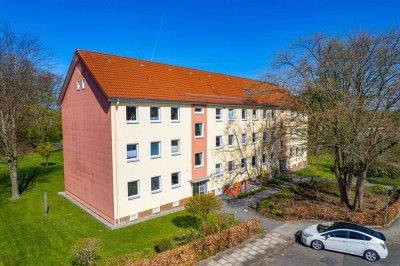 Wohnkomfort in ruhiger Lage! Gepflegte ETW mit ca. 66 m², 3 Zi., West-Loggia & Tageslichtbad!
