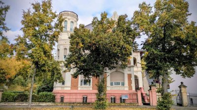 Exklusive Dachgeschosswohnung mit Traumblick – hochwertig saniert & bezugsfertig ab 01.03.2026