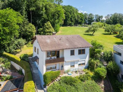 Lebensqualität mit Weitblick - Großzügiges und ruhiges Wohnhaus in attraktiver Lage
