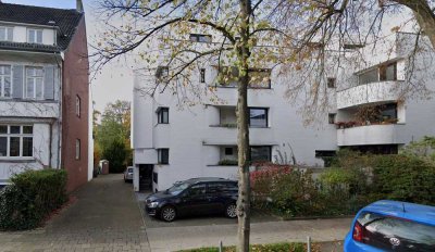 136m² 4 Zimmer Wohnung in Bremen, Gete. Orleanstr.  Denkmal! 3 Balkone