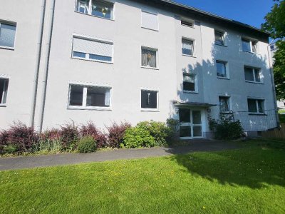 PROVISIONSFREIE 3-ZI-ETW MIT BALKON UND STELLPLATZ IN W-RONSDORF