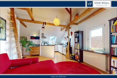 Stilvoll renovierte Dachgeschosswohnung