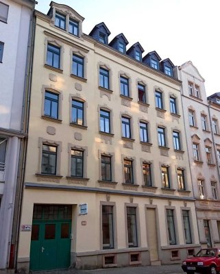 Erstbezug nach Sanierung - 3 Raum Wohnung mit Balkon